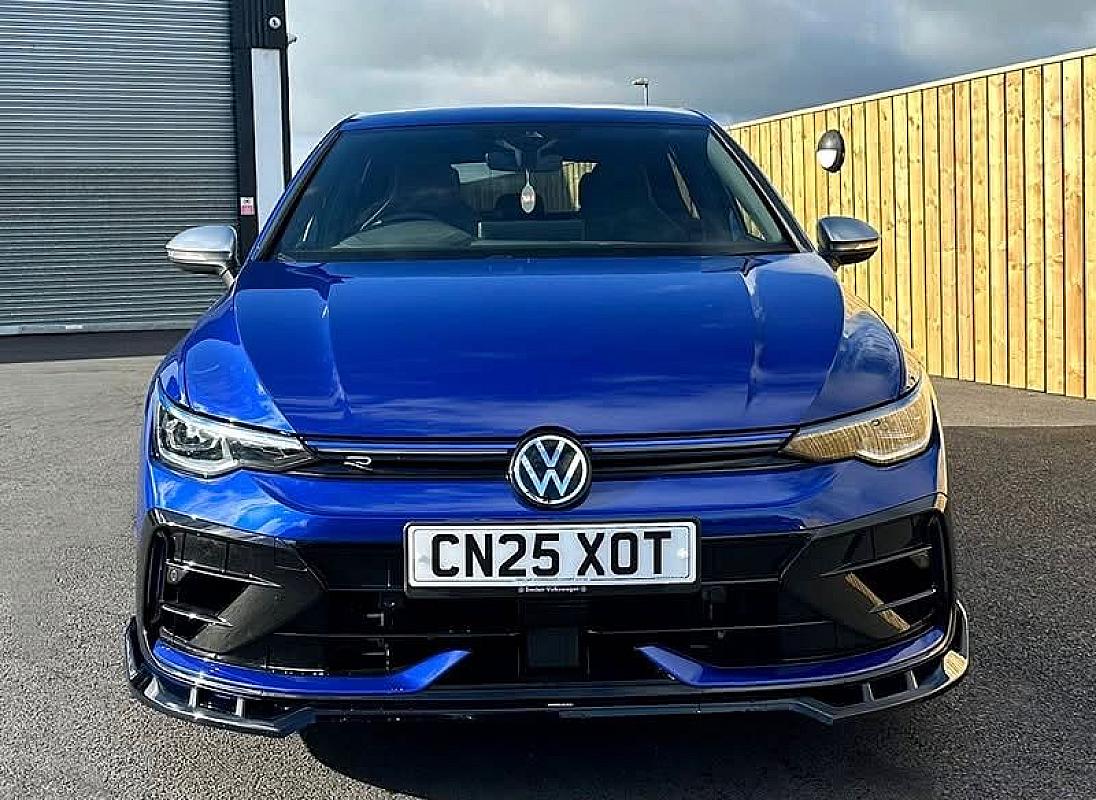 Competition 2025-volkswagen-golf-r | Speed Competitions