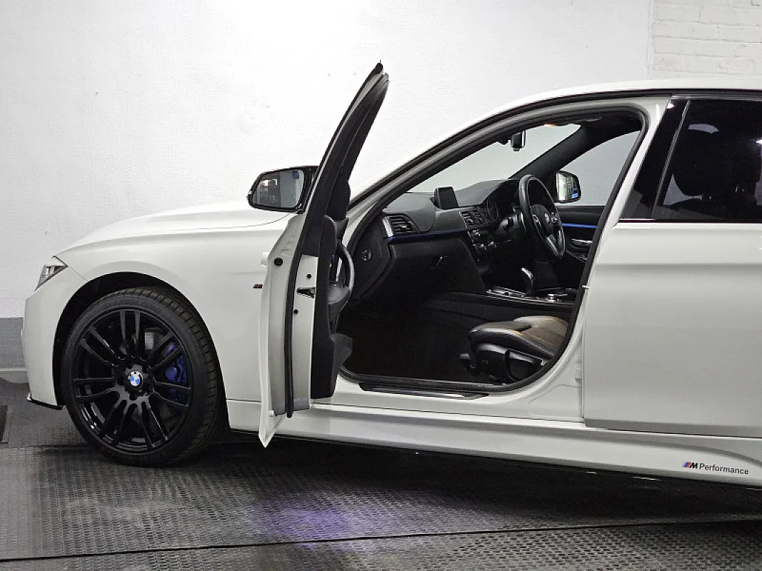 BMW 335d - With Instants! - Image 10
