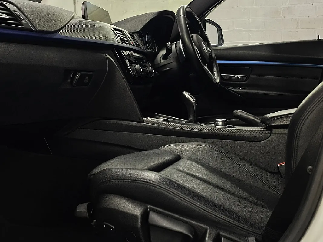 BMW 335d - With Instants! - Image 11